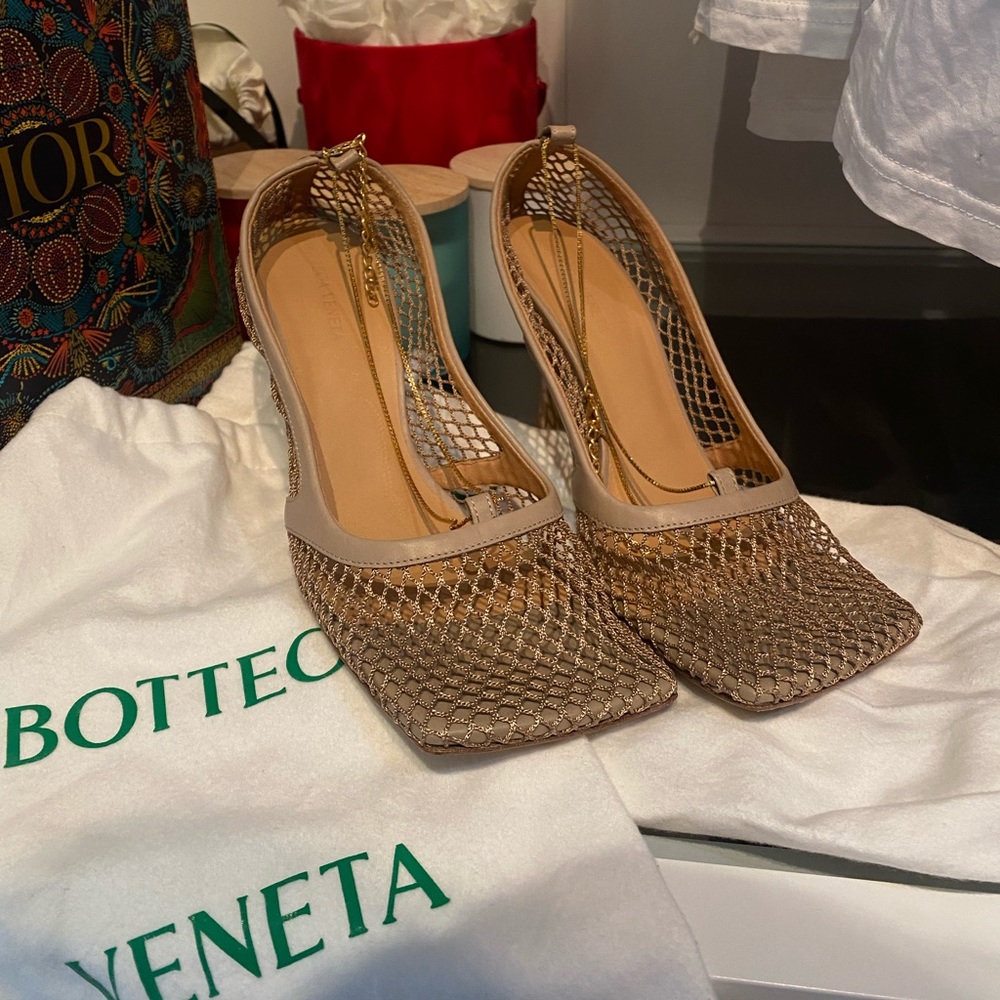 - BOTTEGA Veneta Mesh And Leather Pumps